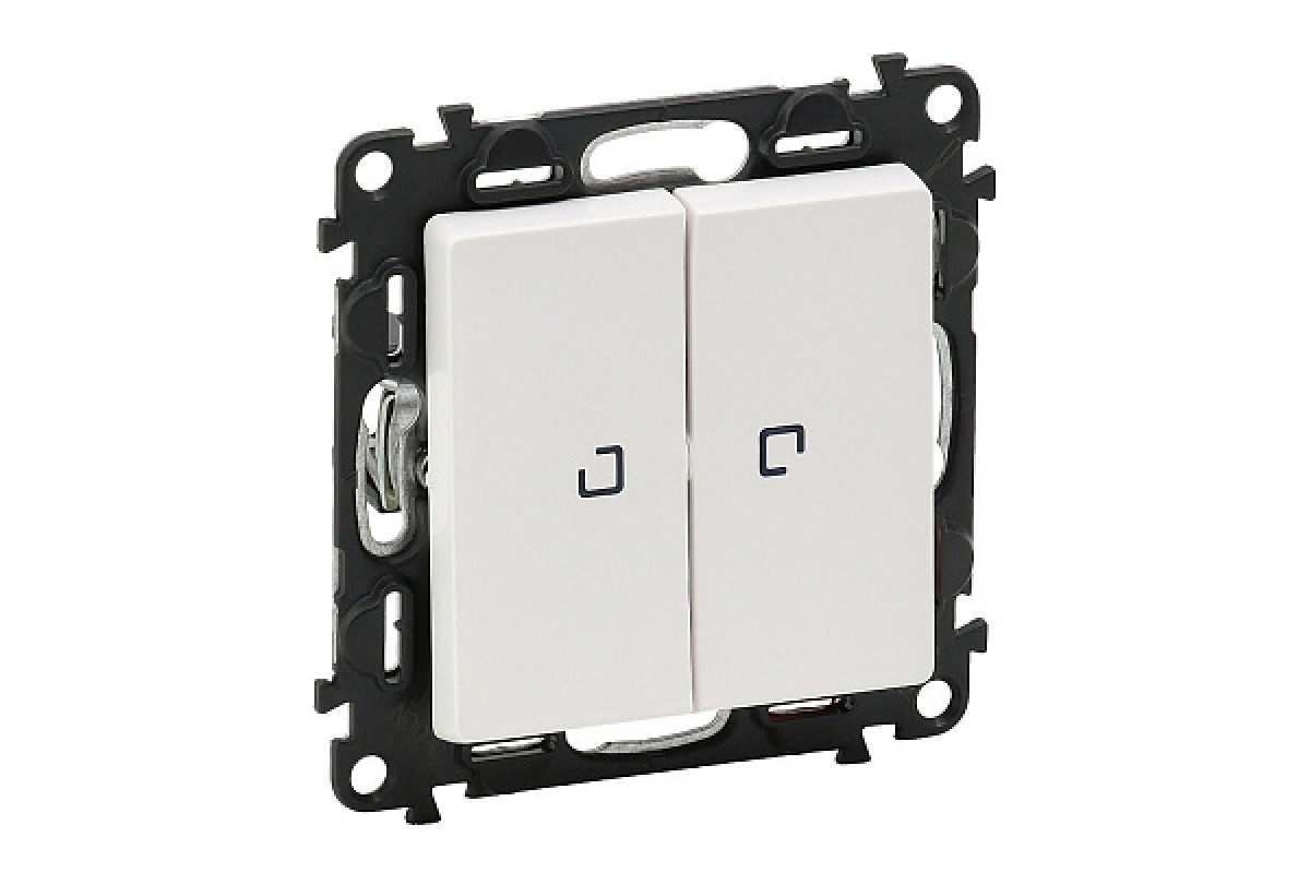 752428 LEGRAND VALENA LİFE 10A 220V